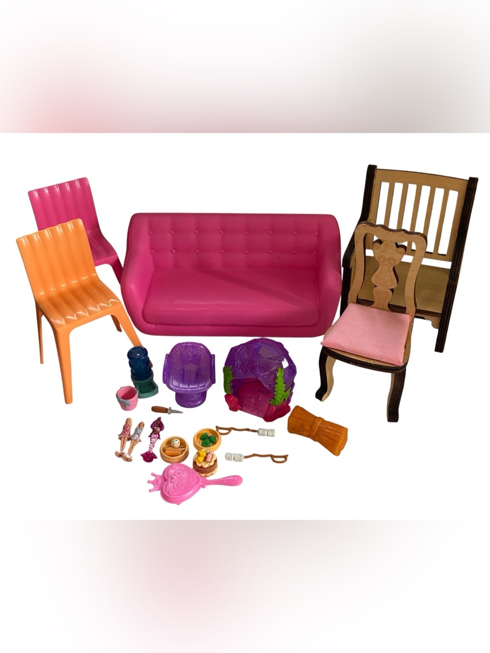 ASSORTED BARBIE ACCESSORIES CHAIRS COUCH MINI FIGURINES